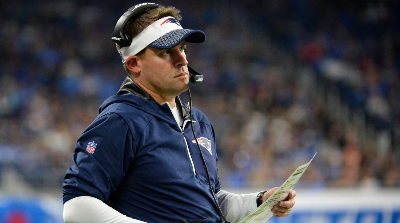 Josh McDaniels will stay with the Patriots, not joining the Colts