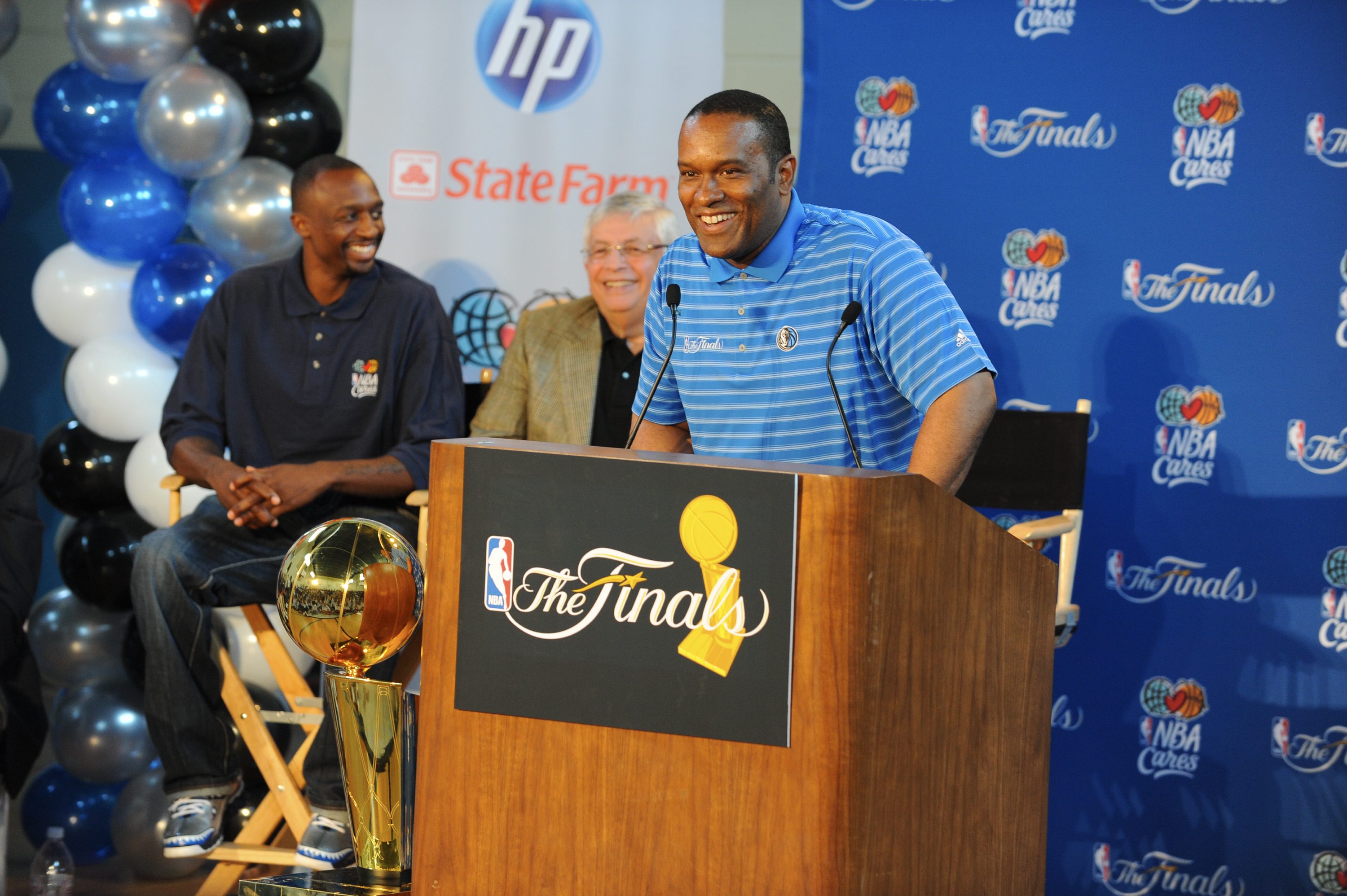 Multiple women bring allegation of sexual harassment against Ex-Mavs president Terdema Ussery