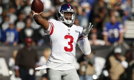 Quarterback Geno Smith signs a one year deal with Los Angeles Chargers