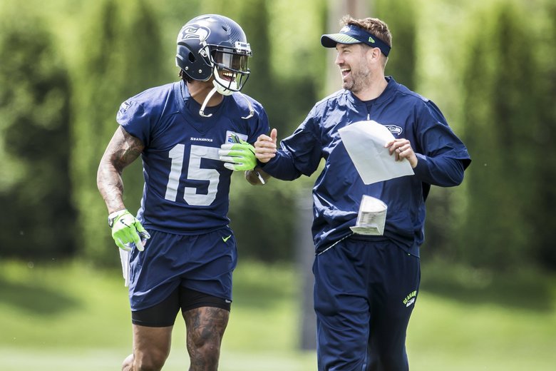 Brandon Marshall may join the Seattle Seahawks