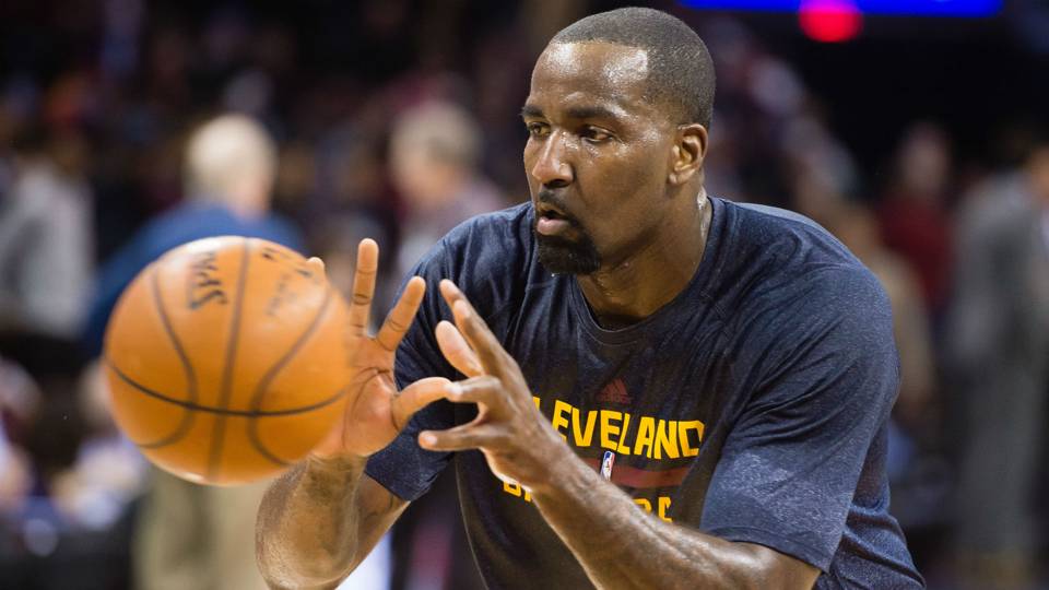 Warriors disappointed over Kendrick Perkins word exchange with Stephen Curry