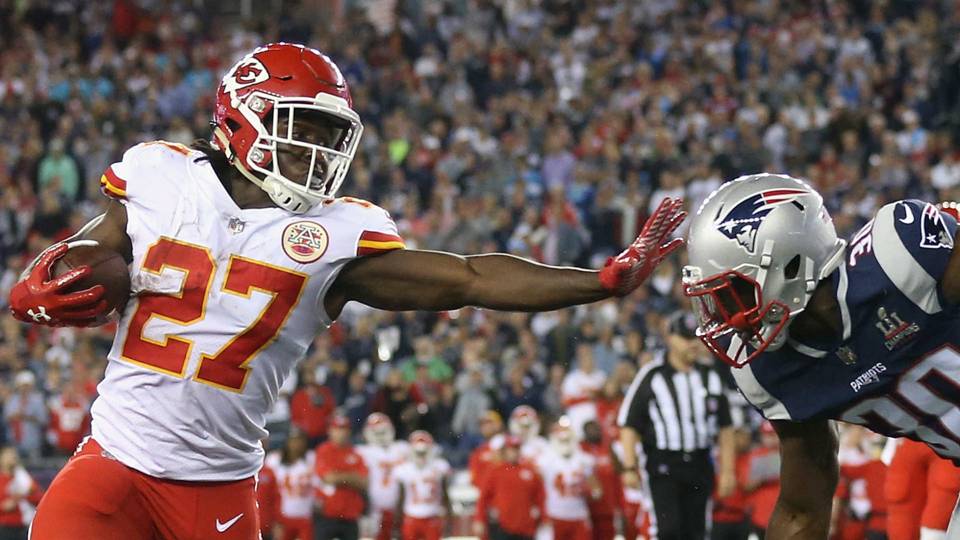 Chiefs’ Kareem Hunt engages in an alleged physical altercation at an Ohio resort