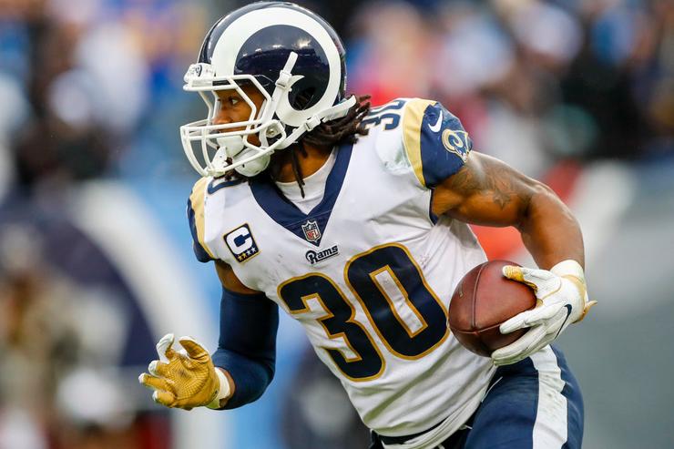 Los Angeles Rams sign Todd Gurley with a guaranteed $45 million deal