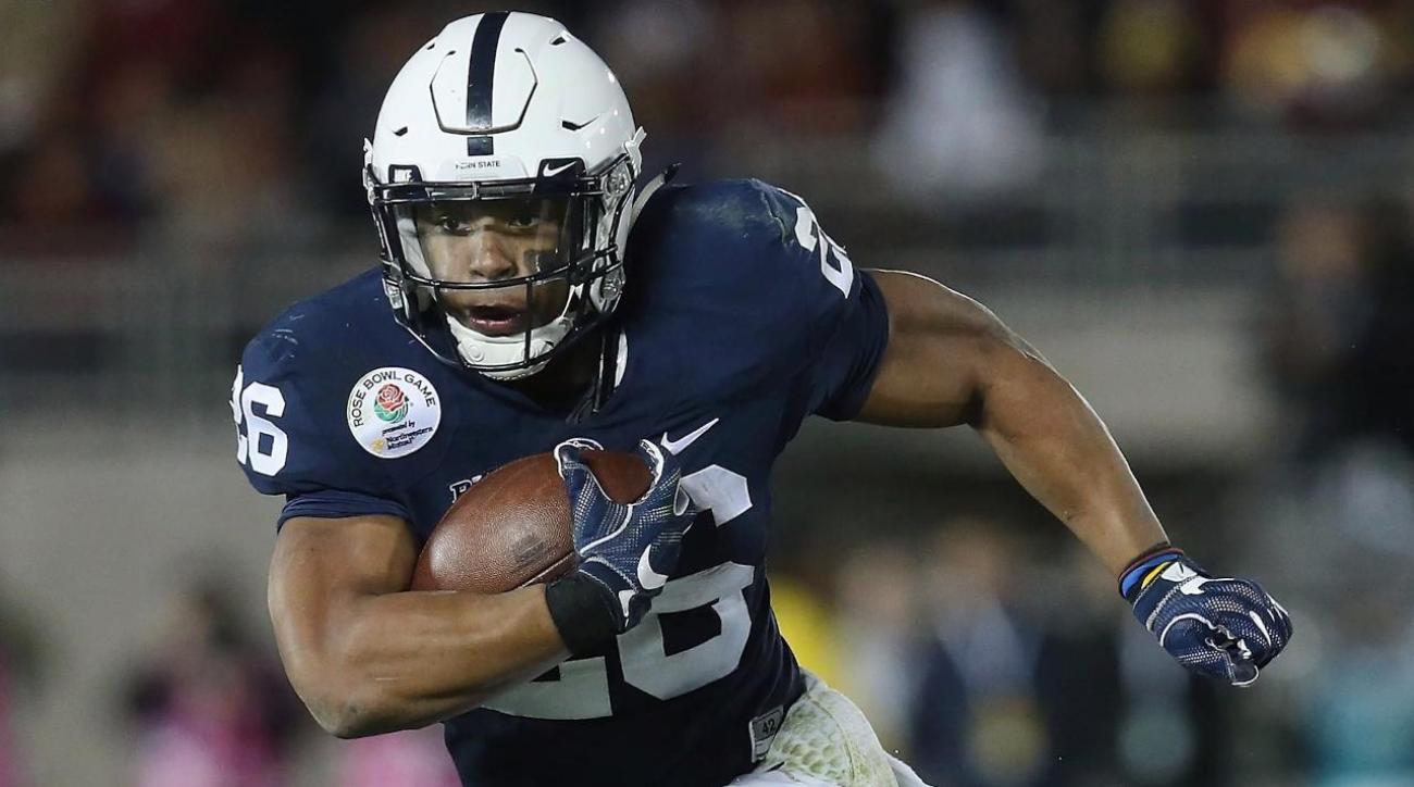Running back Saquon Barkley signs a four year $31.2 million rookie contract with the Giants