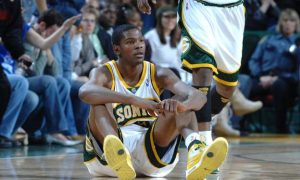 Kevin Durant will come back to Seattle to play a preseason game