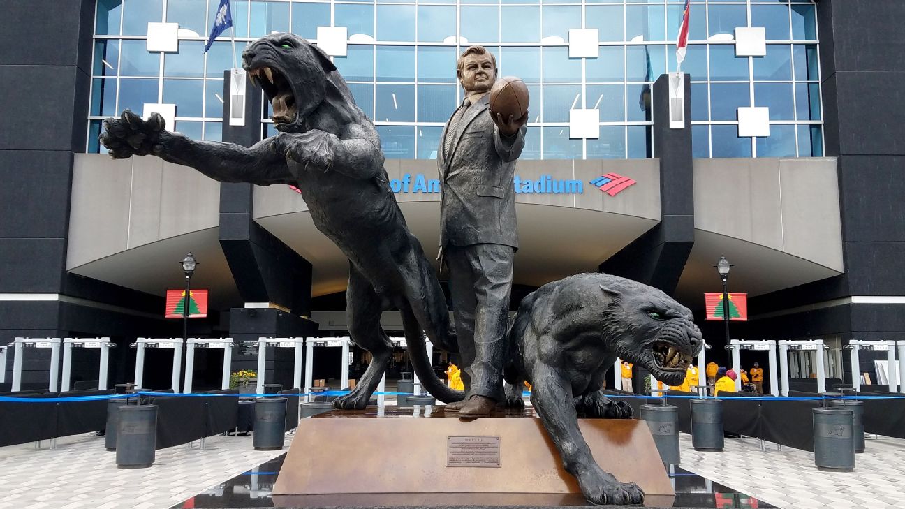 New Panthers to keep the statue of Jerry Richardson outside of the stadium: Report