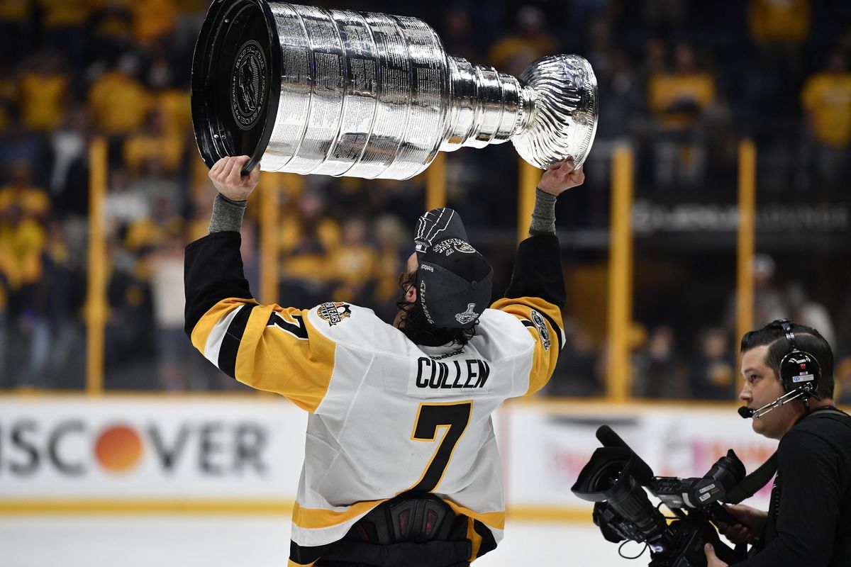 Penguins sign depth players on the first day of free agency period
