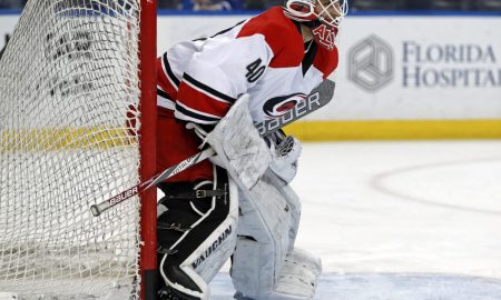 The way goalies manage their equipment before a game