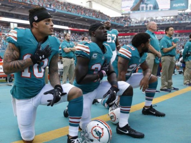 Florida restaurant cancels NFL ticket package to protest the anthem protests