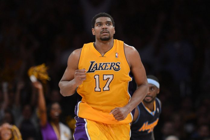 Andrew Bynum is now trying to make a comeback to the NBA