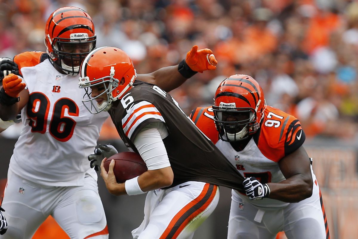 Cincinnati Bengals sign Geno Atkins and Carlos Dunlap to new extension contracts