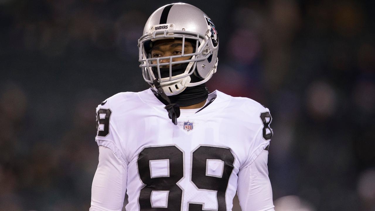 Amari Cooper goes for fighting change for Dak Prescott