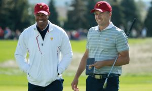 Jordan Spieth Will Watch The Game Between Phil Mickelson & Tiger Woods