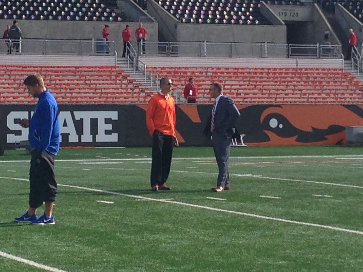 Oregon demolished Oregon State at Reser Stadium on Friday
