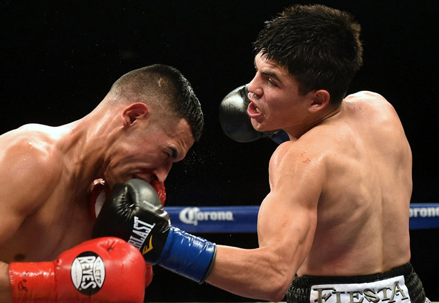 Diego De La Hoya will be defending his regional 122-pound belt