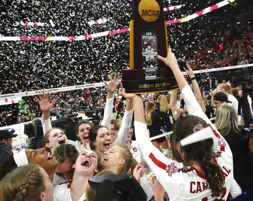 Stanford defeats Nebraska in a 5-set game