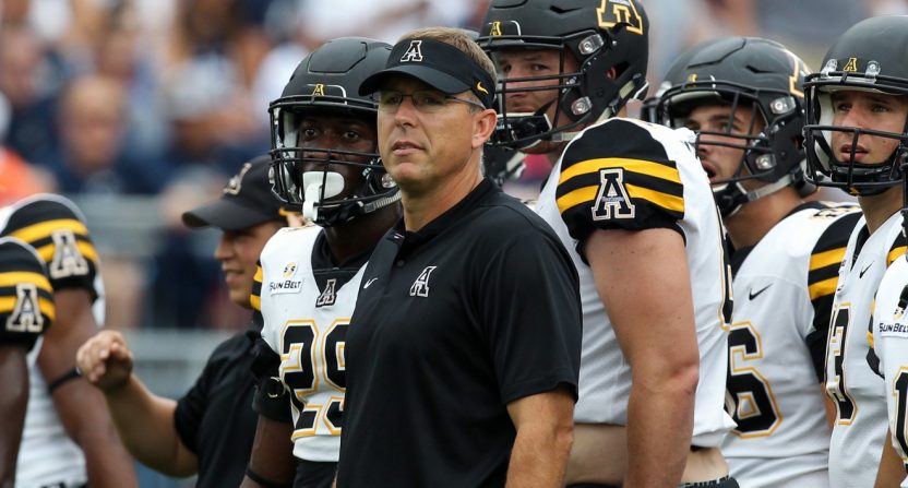 Initial signing period news of college football and the top announcements
