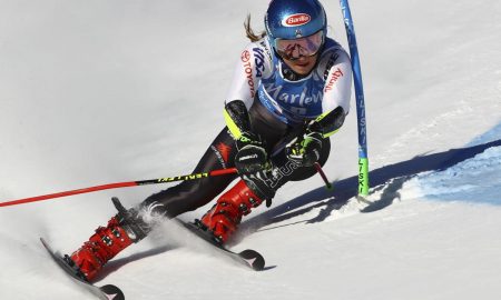 By a massive Margin, the giant Slalom is led by Shiffrin