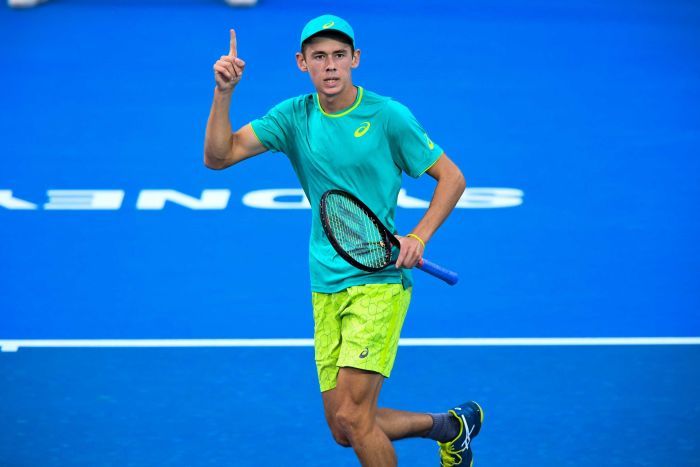 Australia pin hopes on local stars Ash Barty and Alex de Minaur for Australian Open title after 40 years