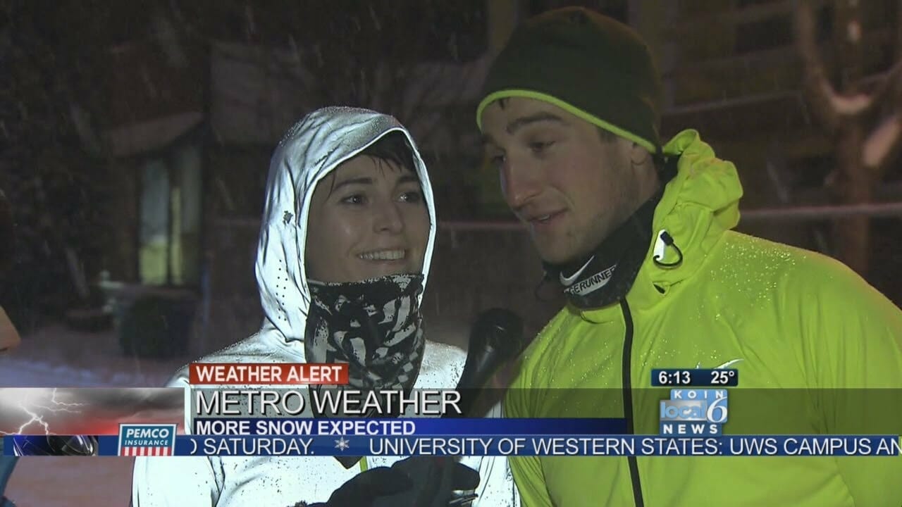 Female Runner Hilariously Wipes That Snowy Weather is "perfect" To Run (VIDEO)